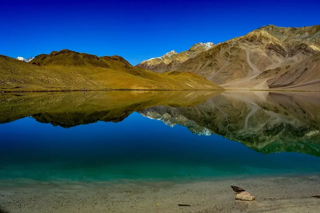 Best Himachal Pradesh Holiday Package - The Chandrataal Lake Spiti Valley