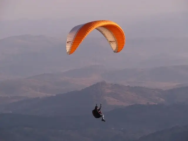 Paragliding - Best Experiences in Himachal Pradesh